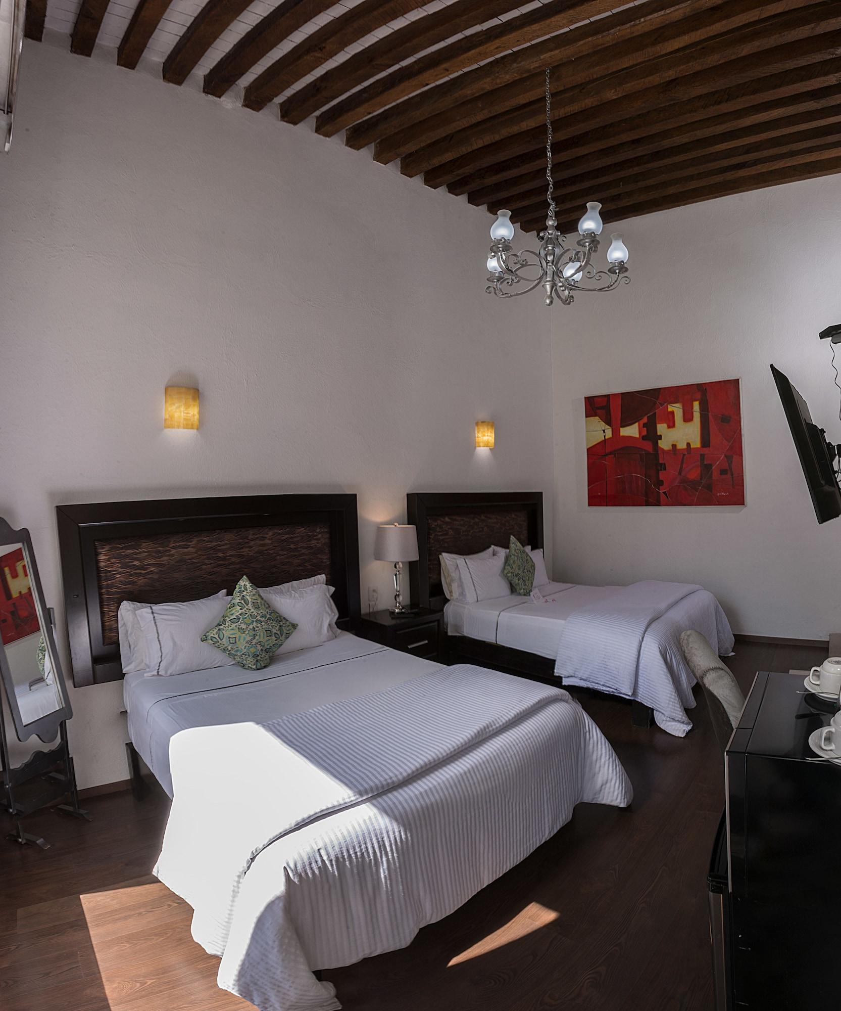 M Hoteles Concepto Морелия Экстерьер фото